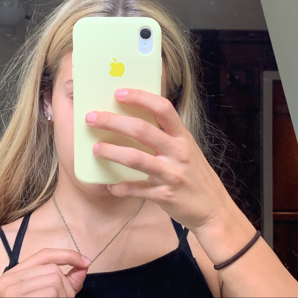 a plain chain